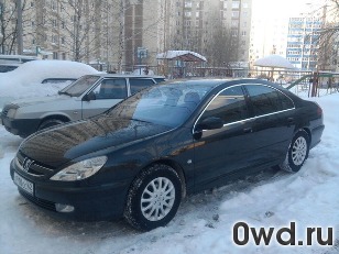 Битый автомобиль Peugeot 607