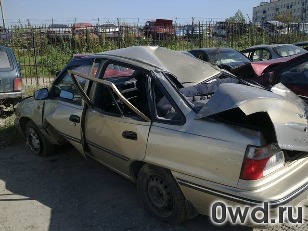 Битый автомобиль Daewoo Nexia