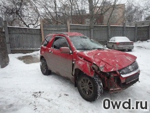 Битый автомобиль Suzuki Grand Vitara